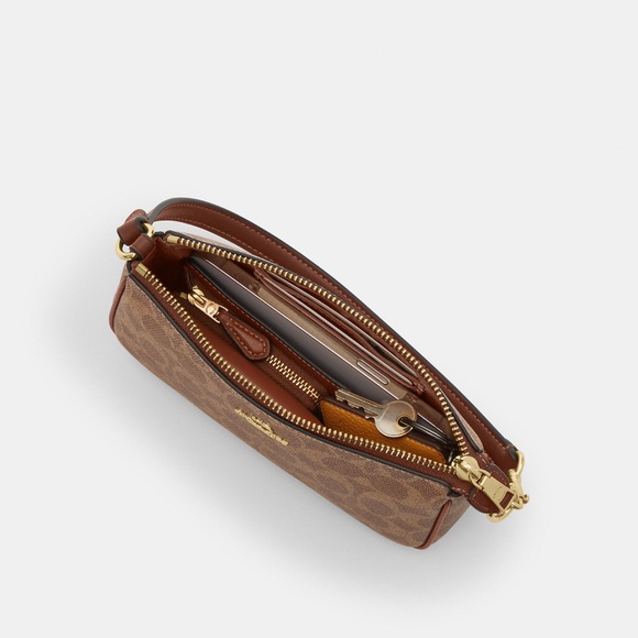 Nolita 19 In Signature Canvas - Picture 5 of 5